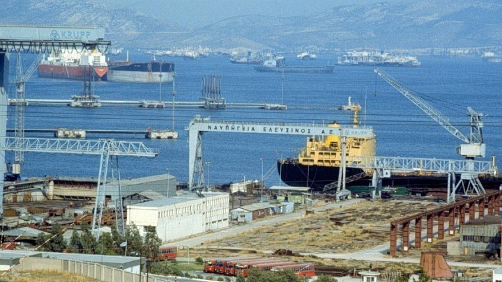 Στο λιμάνι Ελευσίνας εκπρόσωποι γερμανικών εταιρειών από τον κλάδο της ναυτιλίας